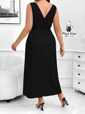 Vestido Longo Transpassado com Fenda Plus Size