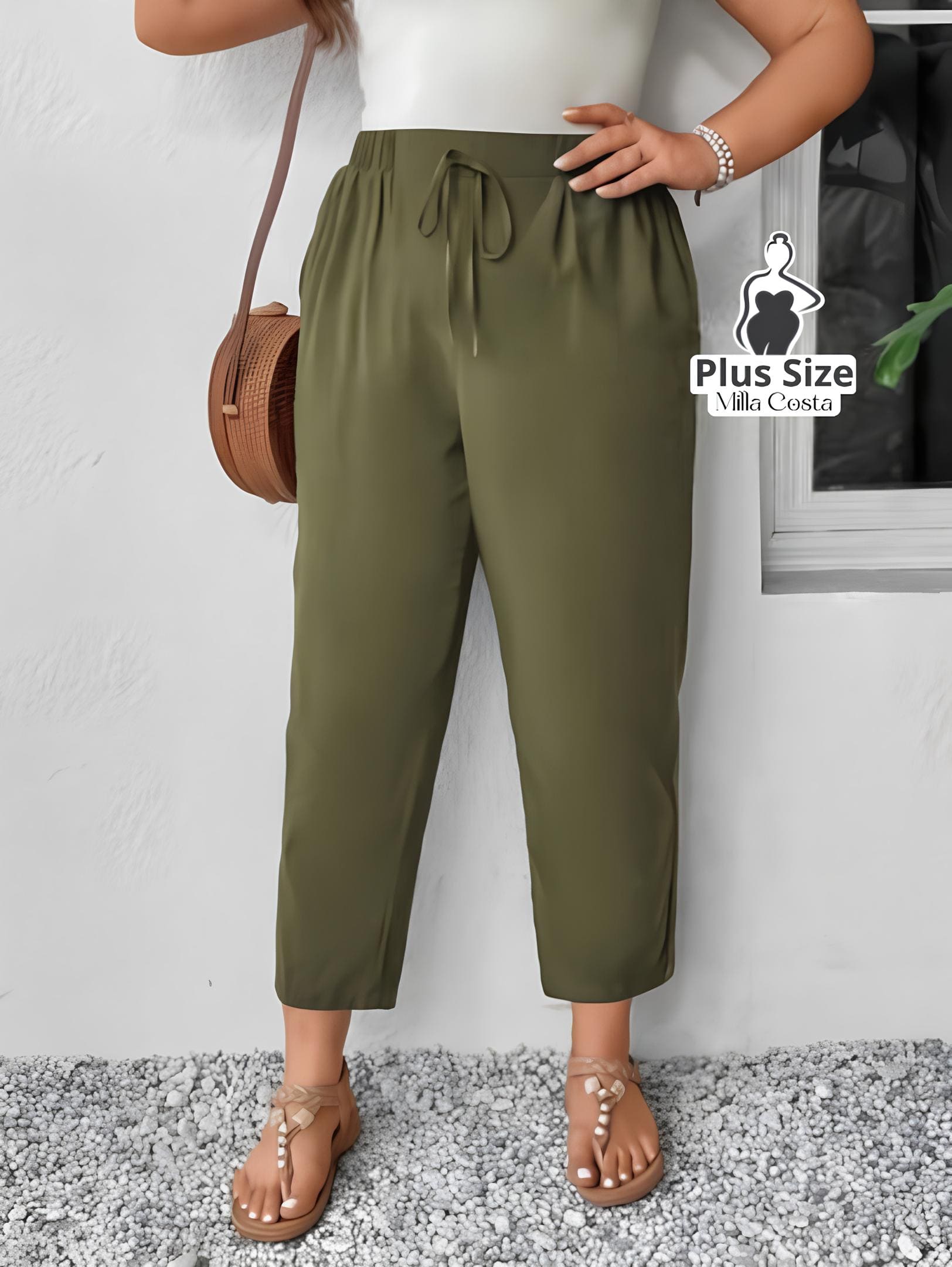 Calça de Cintura Alta Com Cordão Ajustável Plus Size