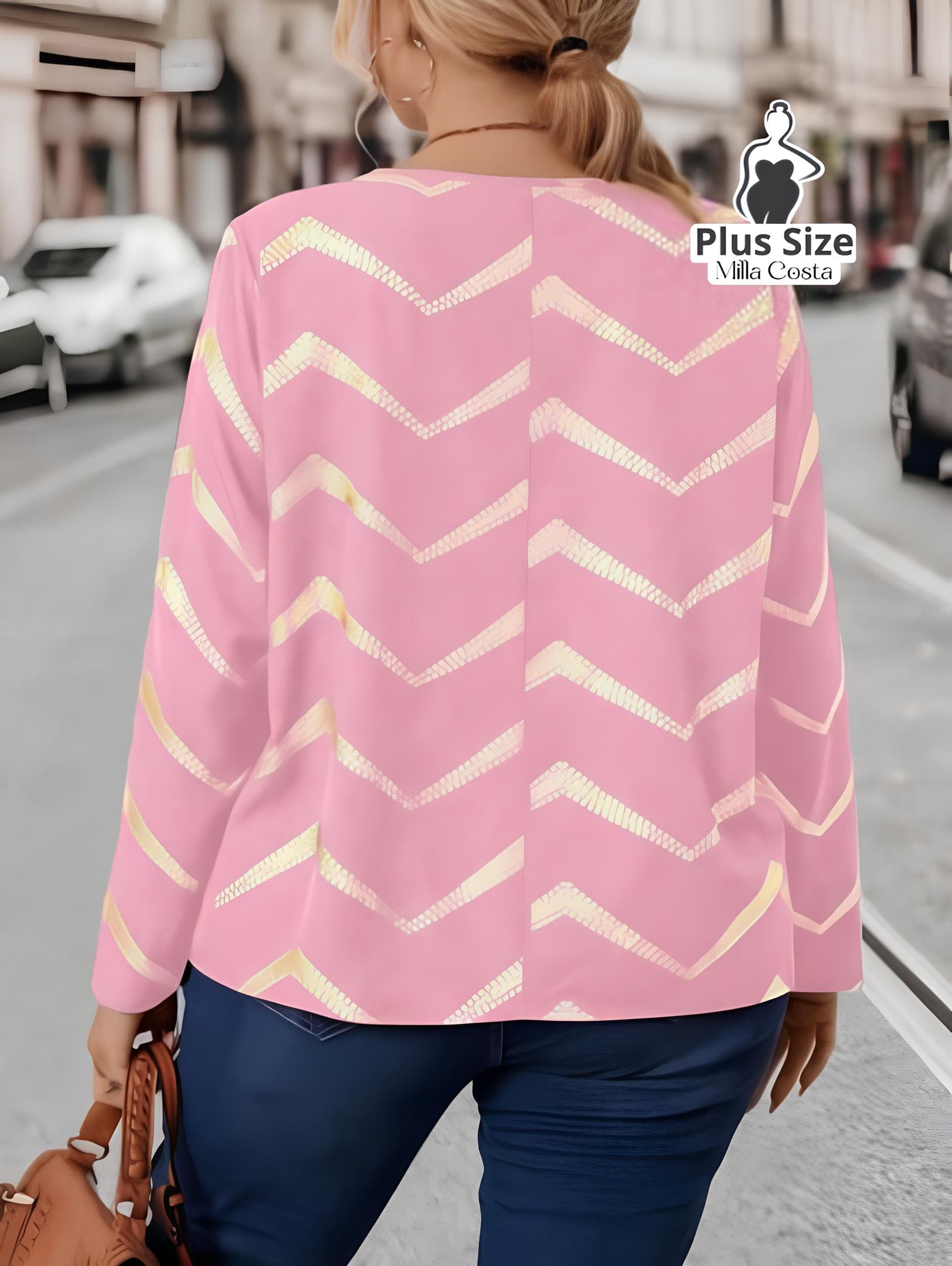 Blusa com Estampa Chevron e Decote em Zíper Plus Size