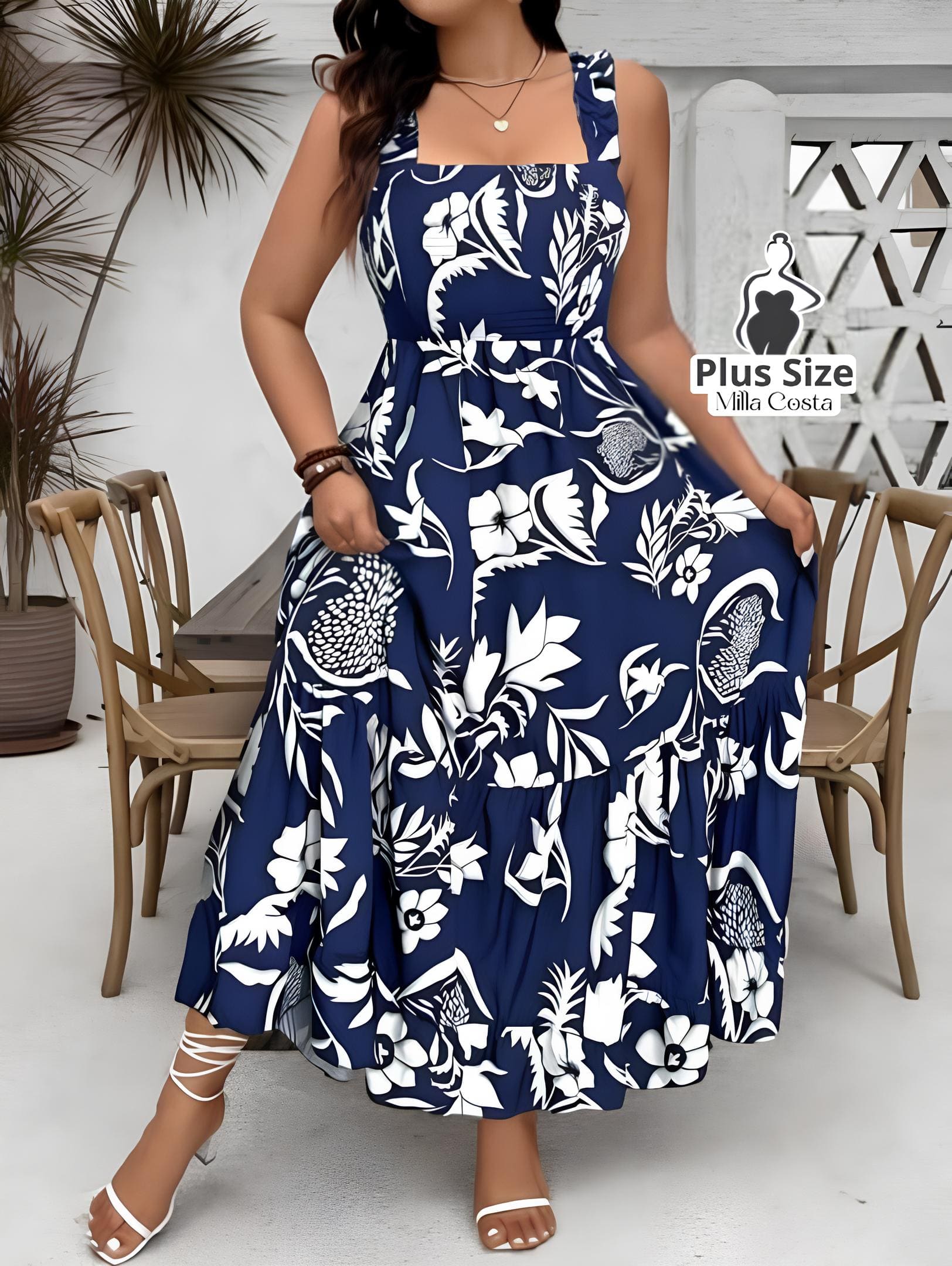 Vestido Longo Estampado com Lastex e Alças Largas Plus Size