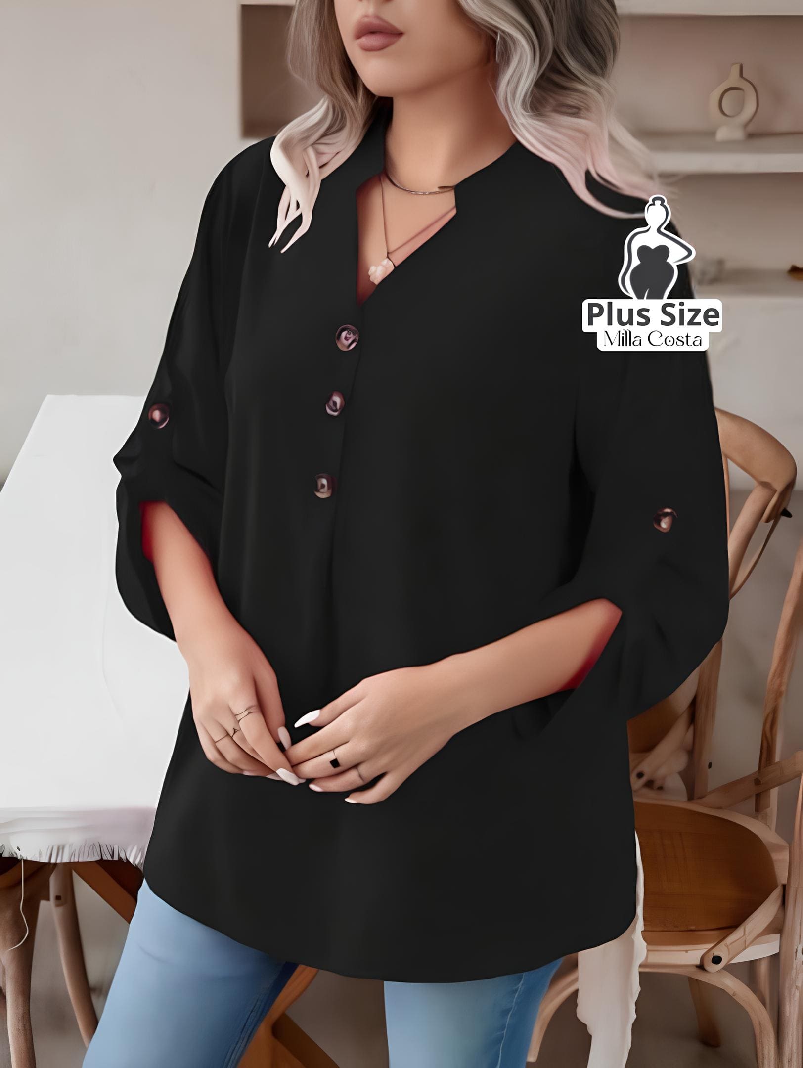 Blusa Casual com Botões e Manga 3/4 Ajustável Plus Size