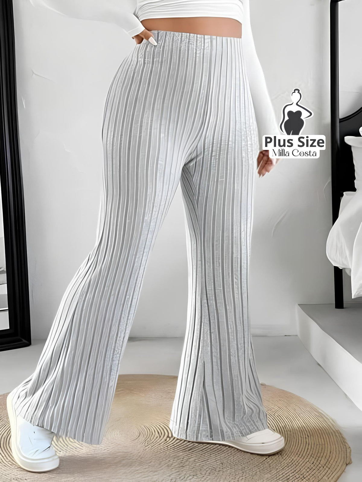 Calça de Malha Canelada Flare Plus Size