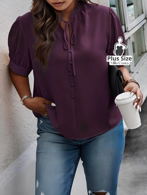 Blusa Elegante Com Laço Frontal e Detalhe de Botões Plus Size