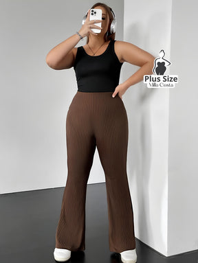 Calça Flare Canelada Confortável Plus Size