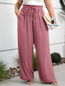 Calça Pantalona Com Bolsos Frontais e Cintura Ajustável Plus Size