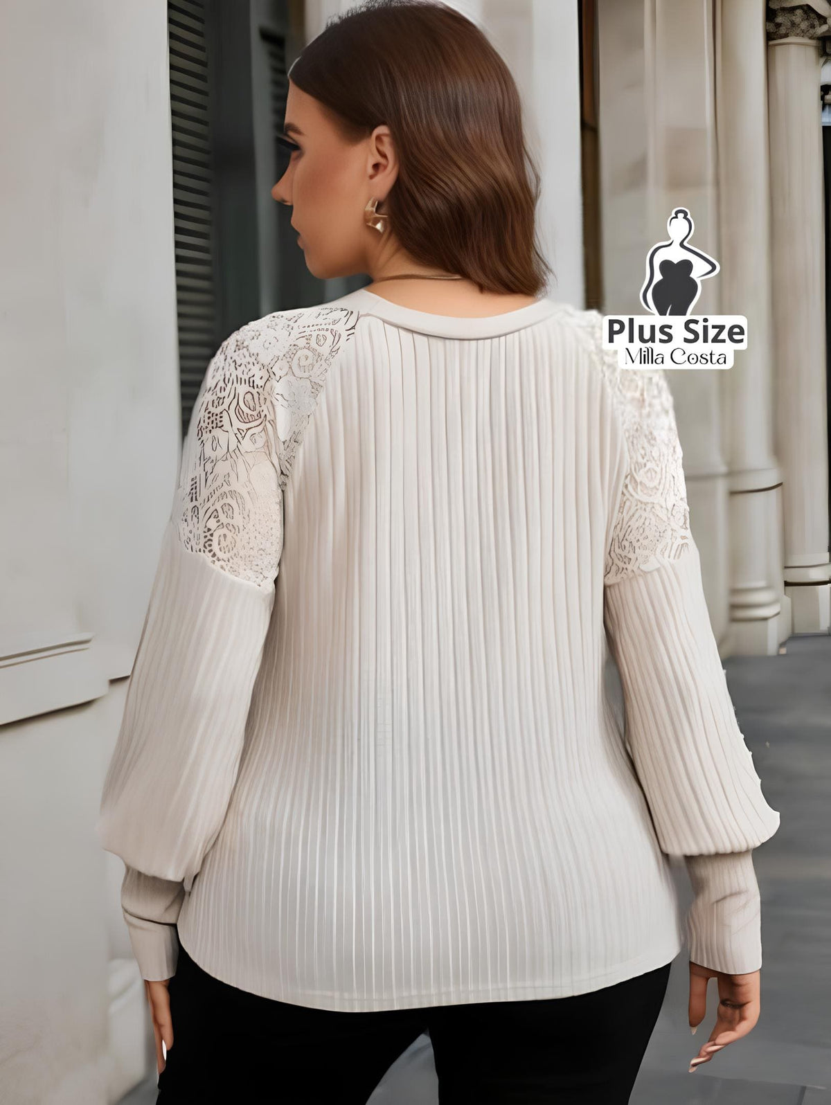 Blusa De Tricô Com Detalhe Em Renda Nas Mangas Plus Size