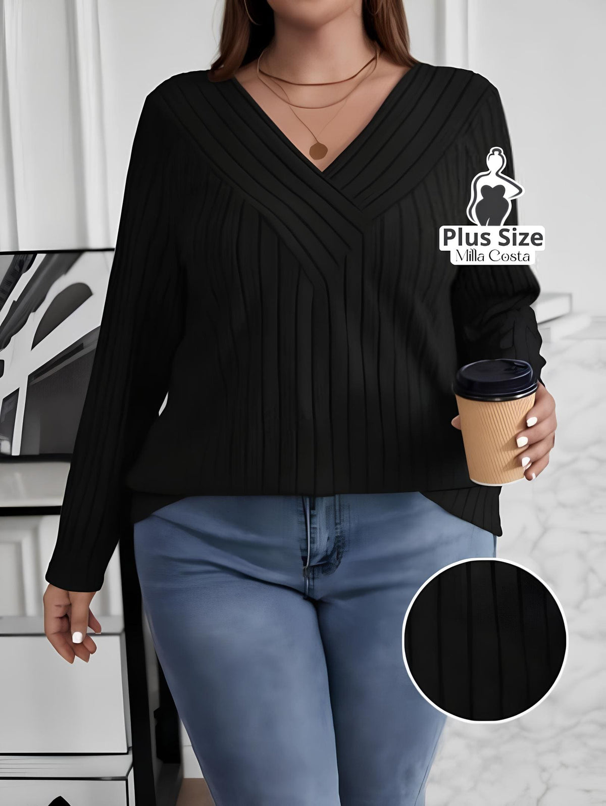 Blusa de Tricô Com Decote V e Detalhe Em Linhas Plus Size