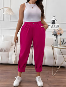 Calça Cintura Alta com Detalhe Moderno Plus Size