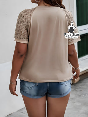 Blusa Com Mangas de Renda e Pregas Elegantes Plus Size