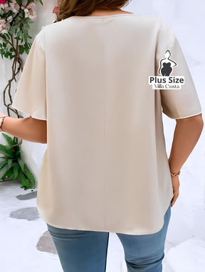 Blusa de Um Ombro Só Com Detalhes de Botões Plus Size