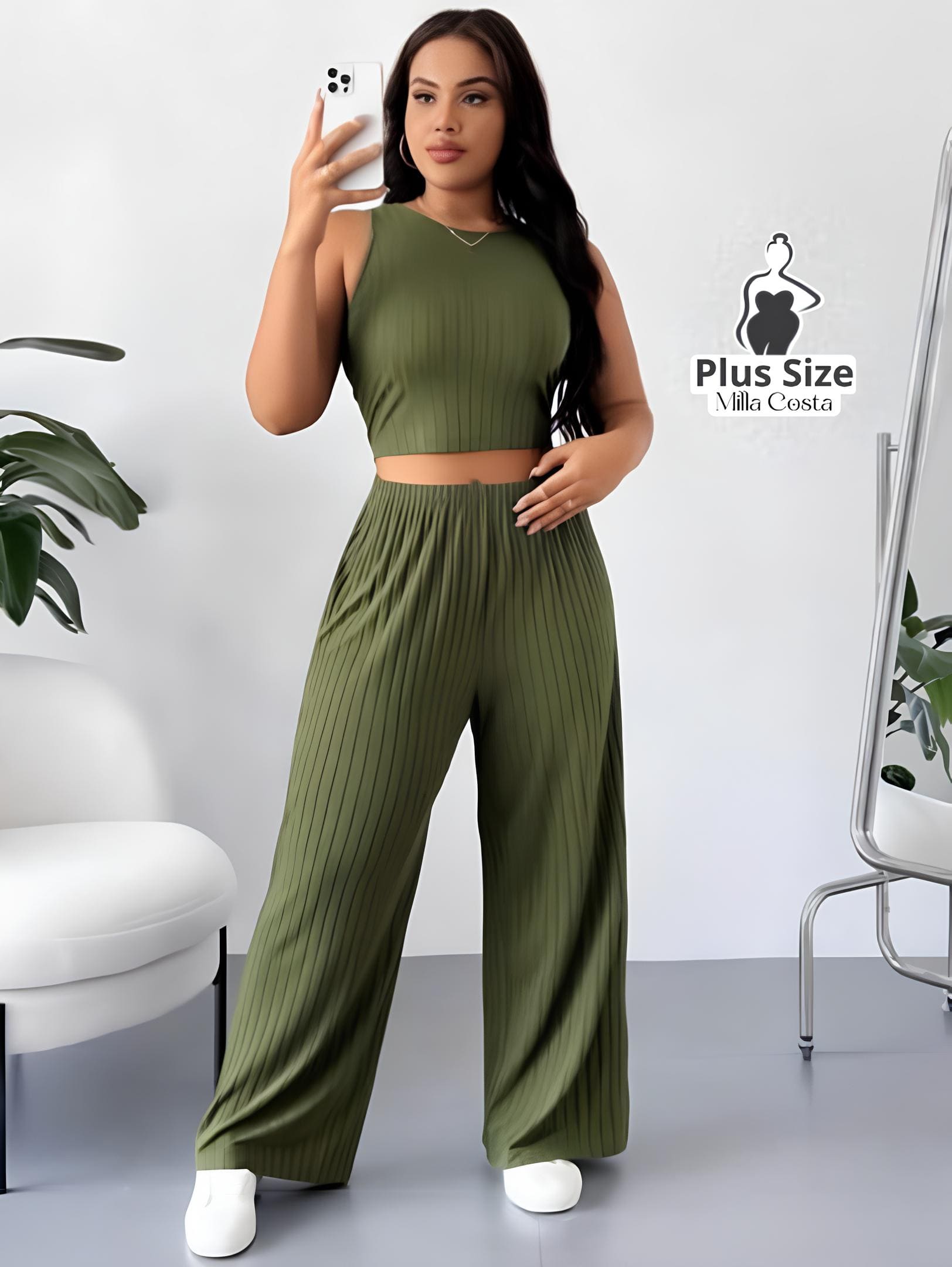 Conjunto Elegante Com Top Cropped e Calça Flare Texturizada Plus Size