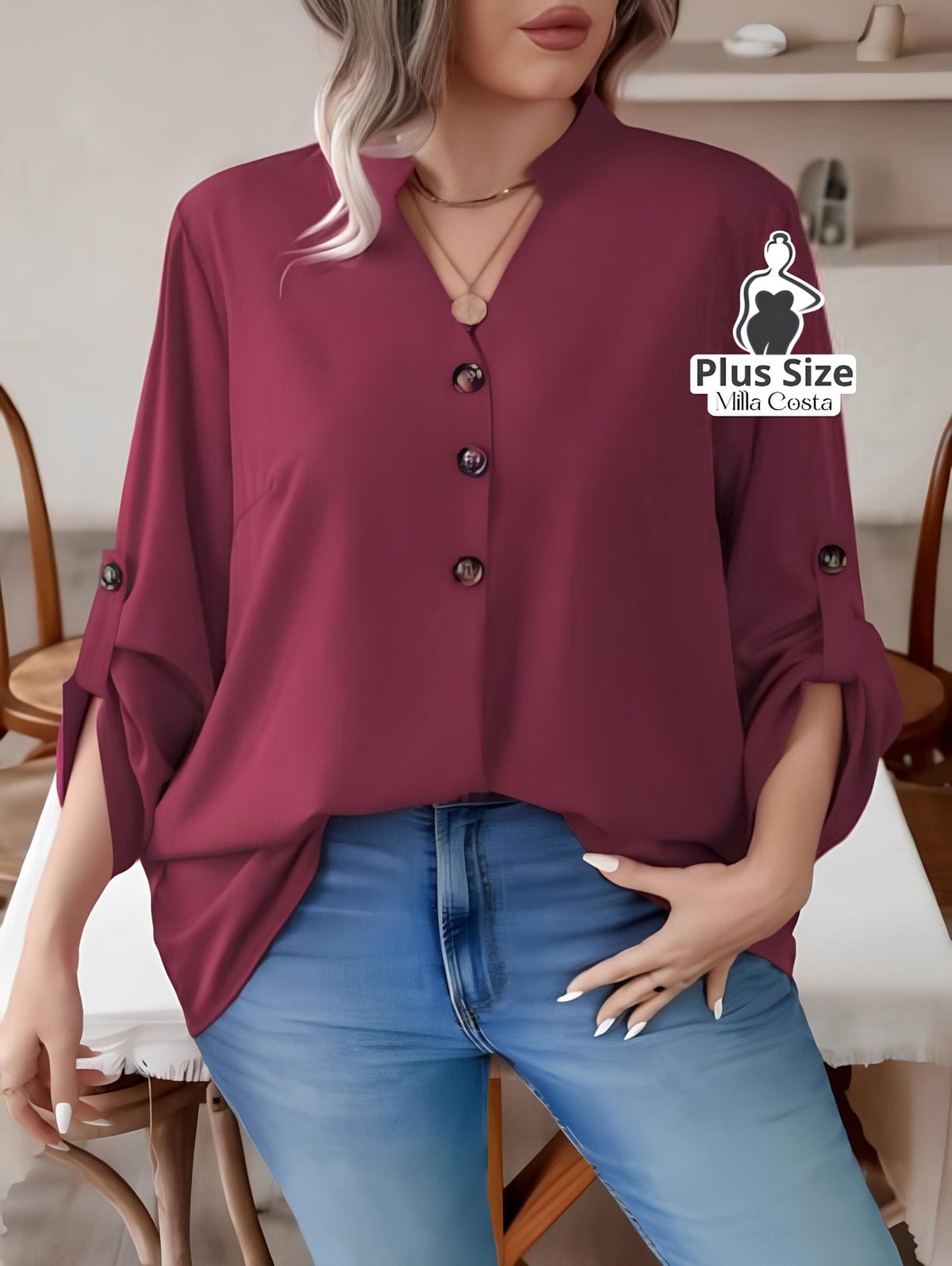 Blusa Casual com Botões e Manga 3/4 Ajustável Plus Size