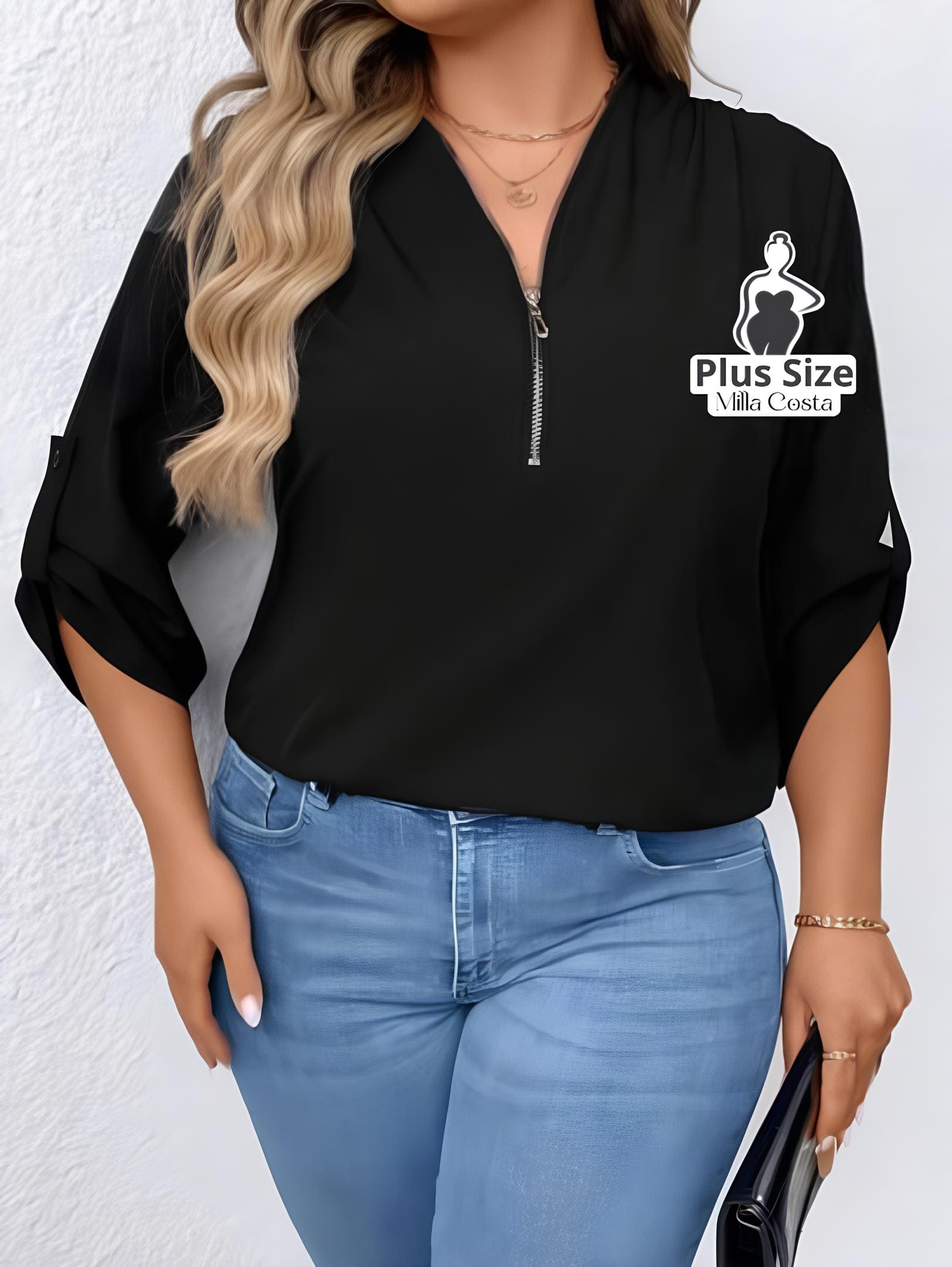 Blusa Com Zíper Frontal e Manga 3/4 Plus Size