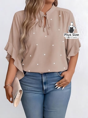 Blusa com Detalhe de Pérolas e Mangas Com Babados Plus Size