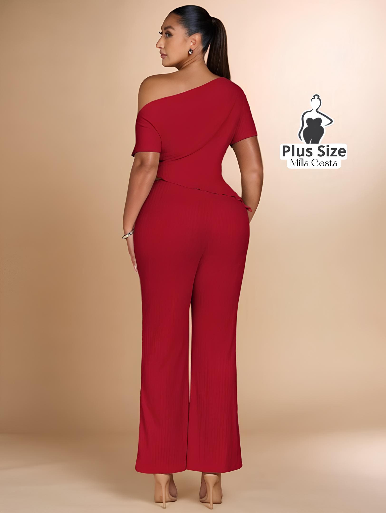 Conjunto de Festa Elegante com Ombro Assimétrico Plus Size