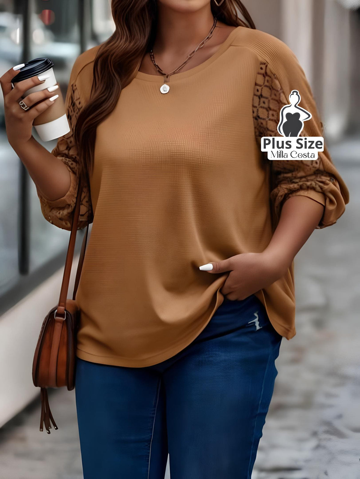 Blusa Casual Com Mangas Vazadas Em Tecido Plus Size