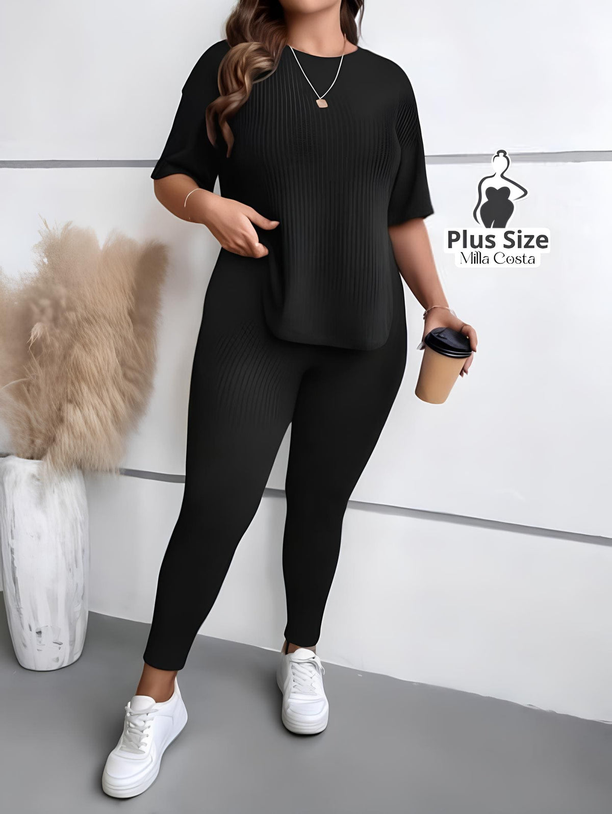 Conjunto Canelado com Blusa Solta e Legging Justa Plus Size