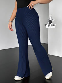 Calça Flare Canelada Confortável Plus Size