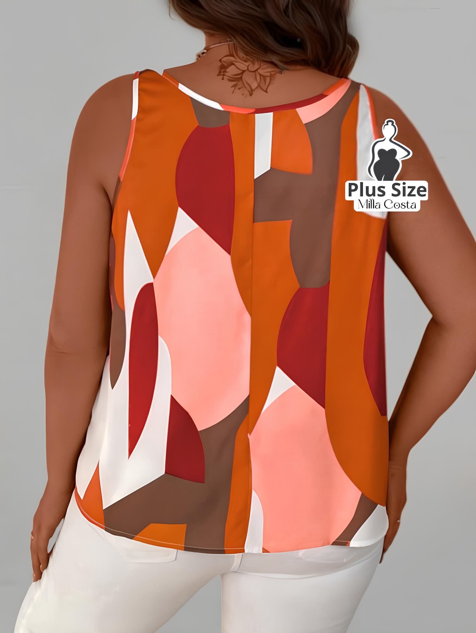 Blusa Estampada Com Alças Decorativas Plus Size