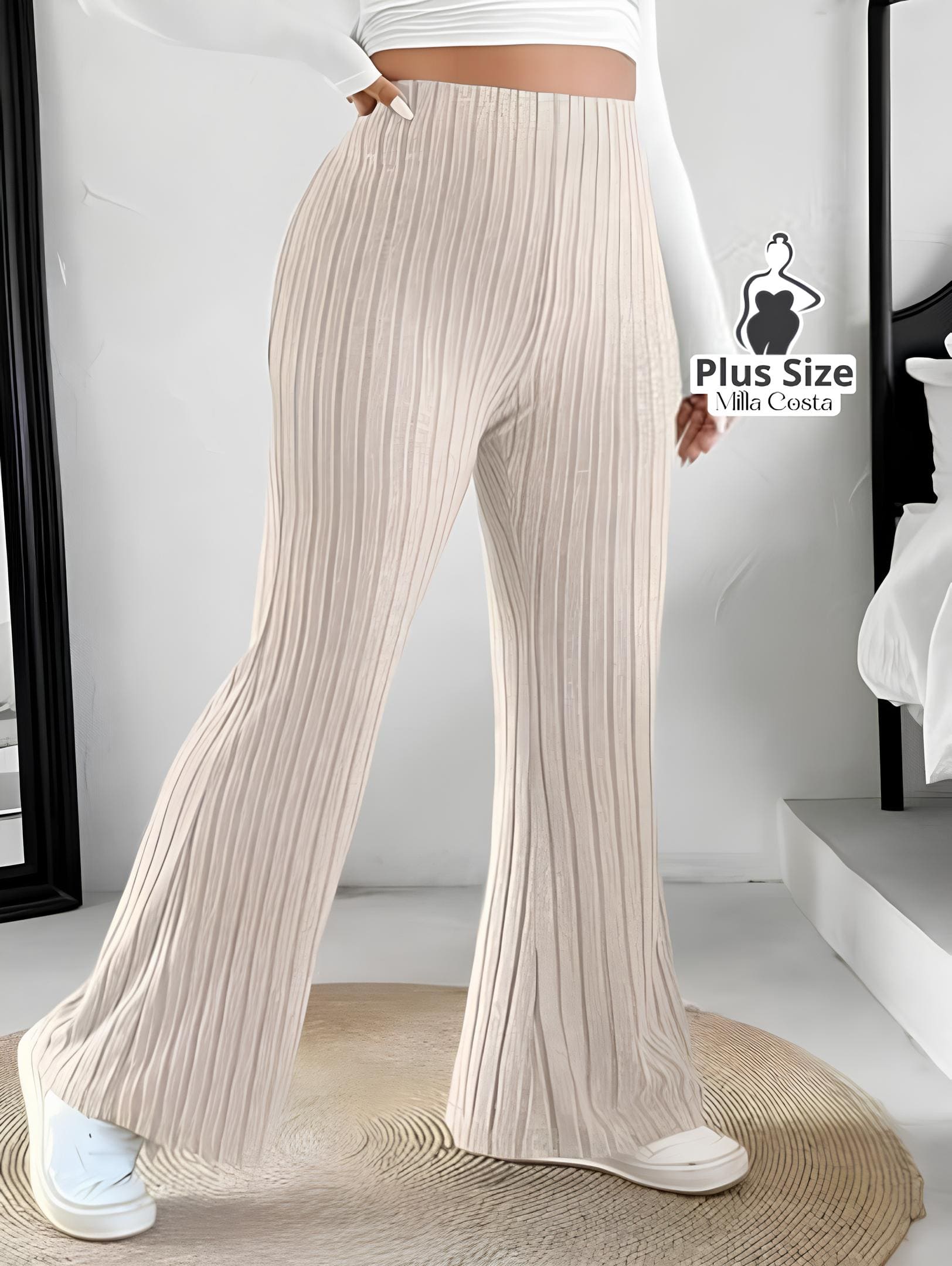 Calça de Malha Canelada Flare Plus Size