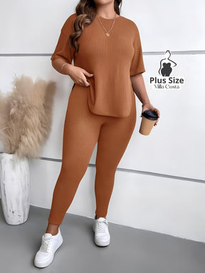 Conjunto Canelado com Blusa Solta e Legging Justa Plus Size